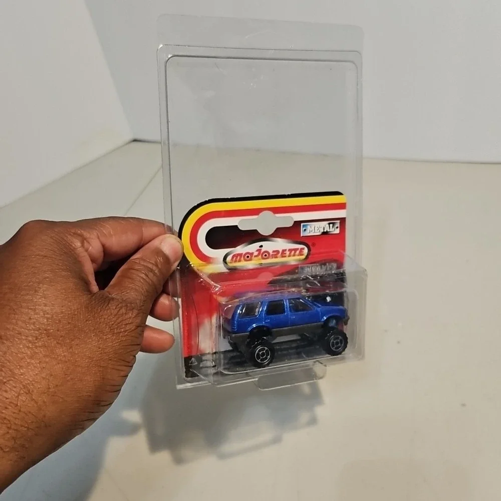 NEW Majorette GMC Jimmy Dark Blue Serie 200 Chevy Blazer 1995 HTF 1:58 NIP #239